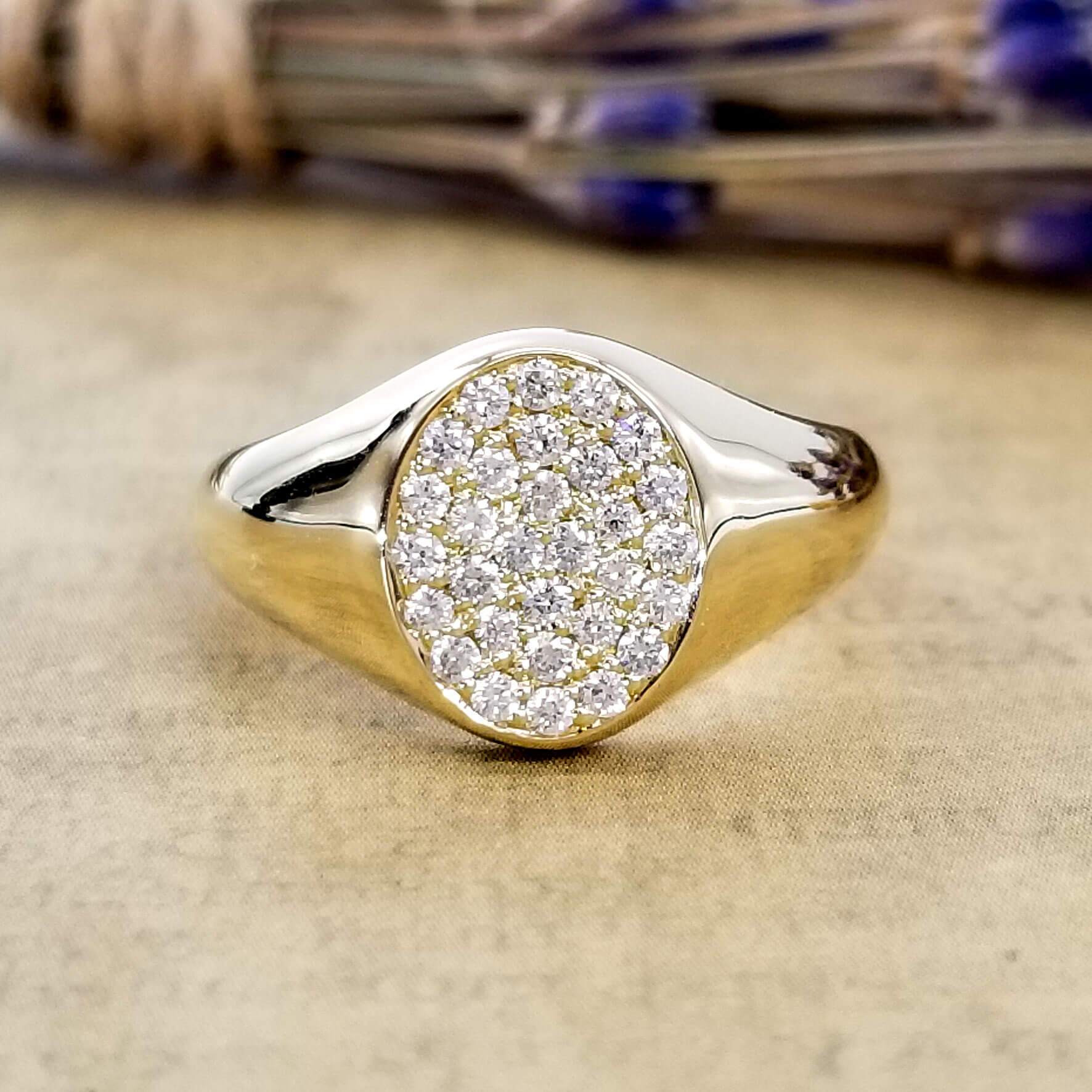 Diamond signet ring Clearance