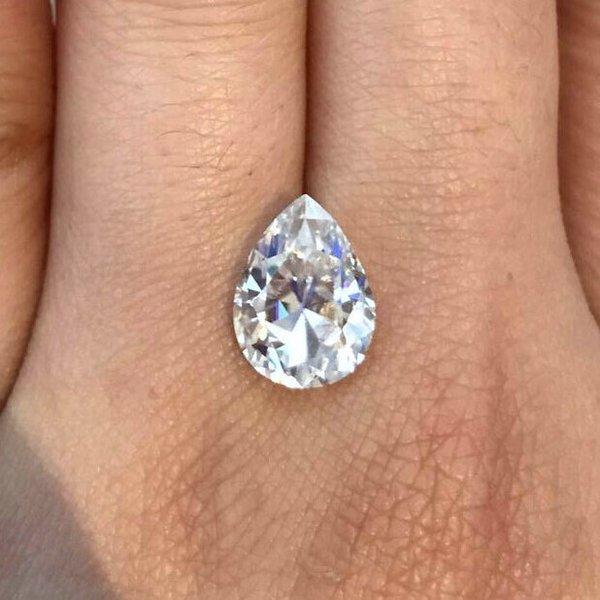 Custom Harro Pear Cut Moissanite Stone deBebians