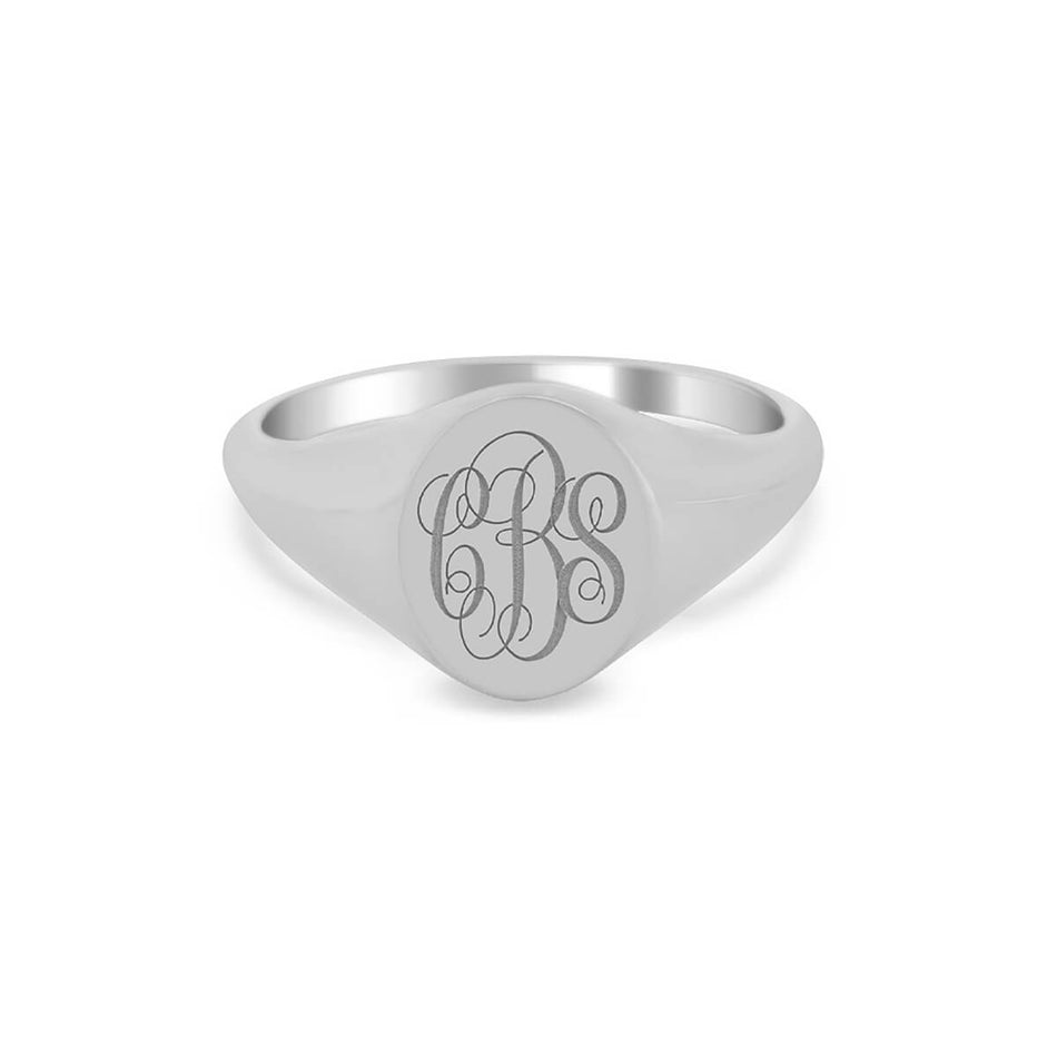 Women's Oval Signet Ring - Extra Small - Laser Engraved Script Monogram