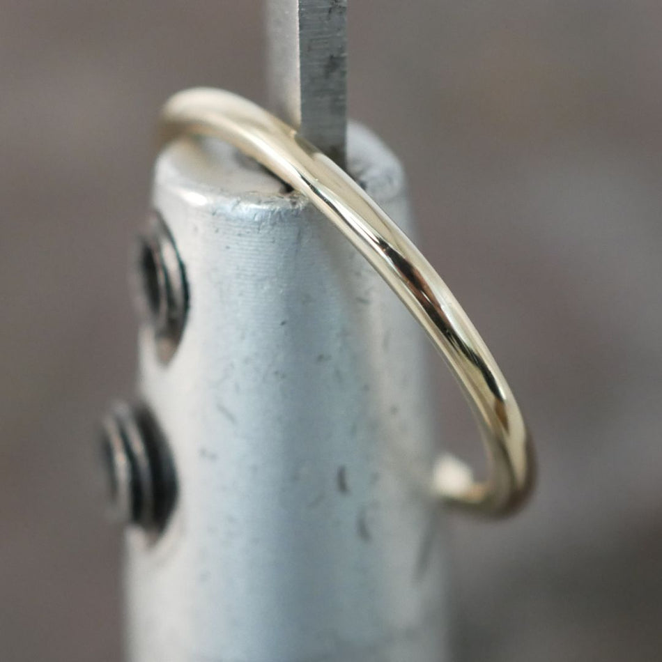 Vault #12 - 1.5mm Thin Round 14k Gold Band