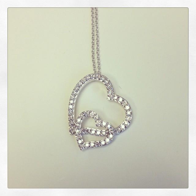 Diamond Double Heart Necklace – deBebians