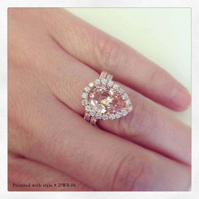 Morganite Pear Pave Halo Engagement Ring Rose Gold & Morganite Engagement Rings deBebians 