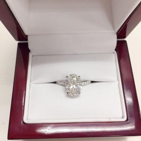 Velvet Engagement Ring Box