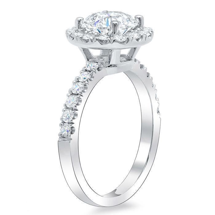 Round Halo Engagement Ring with Diamonds Halo Engagement Rings deBebians 